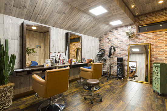 アベリー設計施工の美容室例19　Logu Hair ログヘア(静岡市)