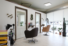 HAIR＆MAKE Rizing